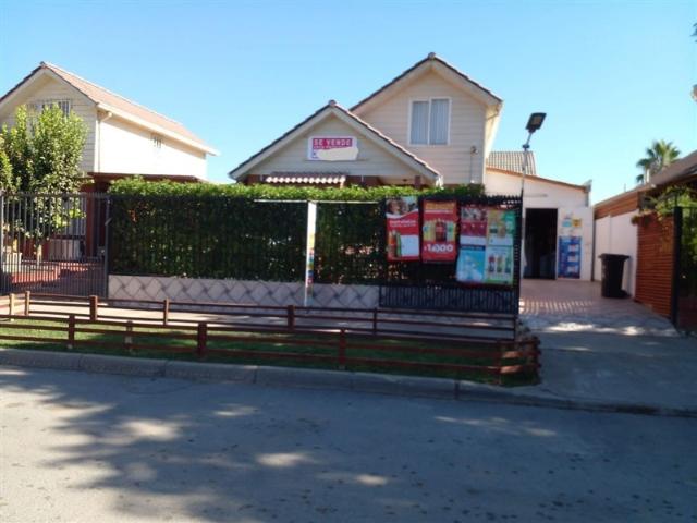 Casa en Venta en Casa aislada 3D 2B con local comercial, Larapinta Lampa