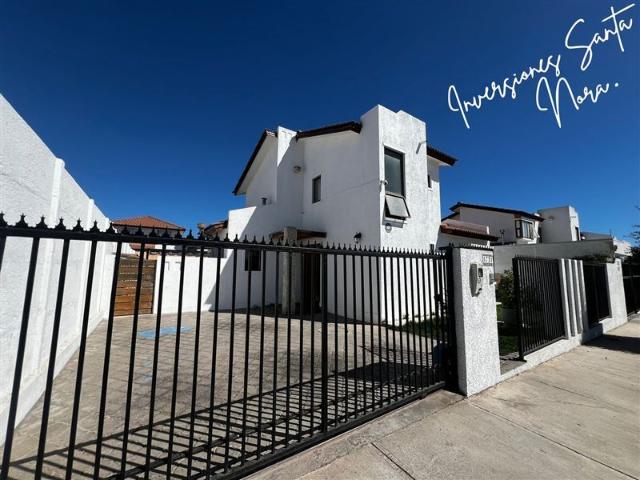 Casa en Venta en Casa En Venta 5 Dormitorios Peñuelas