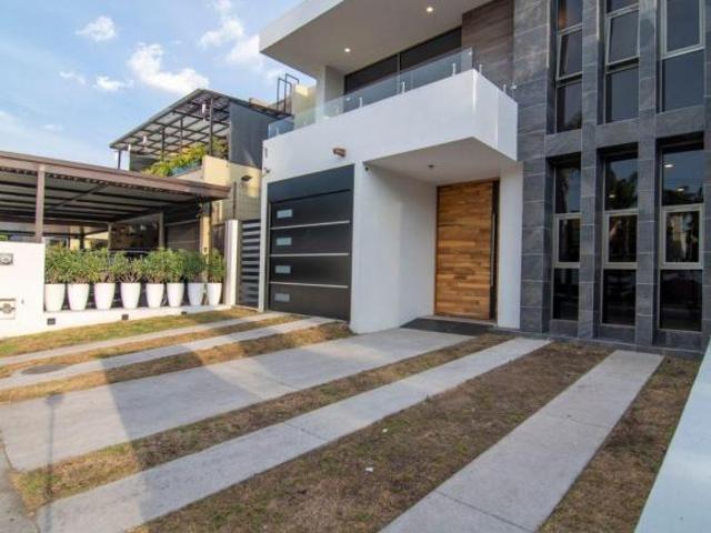 Casa en Venta en Casa Fuerte, Tlajomulco