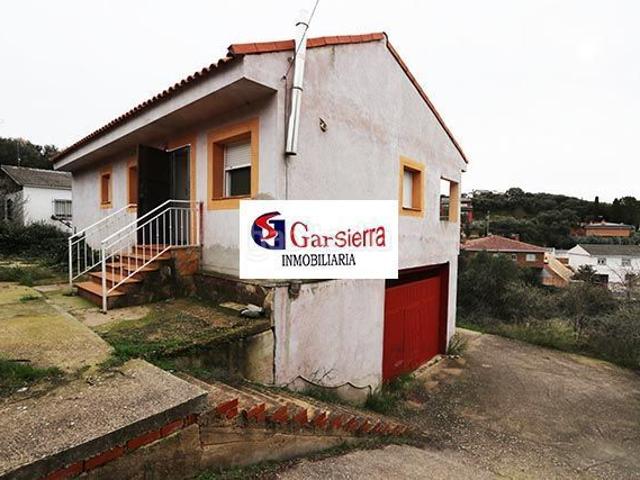 Casa en venta en Casar El. GRAN CHALET INDEPENDIENTE. Casas Casar.