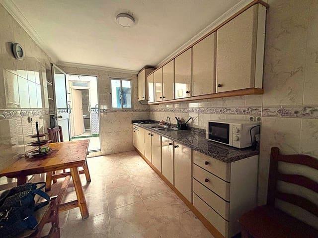 Casa en venta en Casarabonela, Málaga