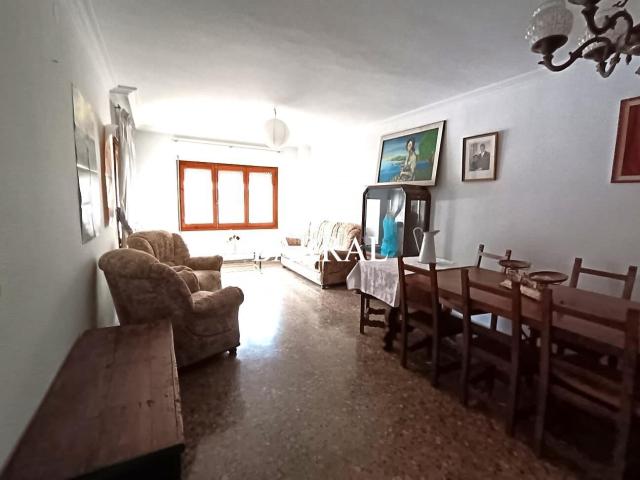 Casa en venta en Cascante. Amplia casa a la venta en Cascante. Casas.