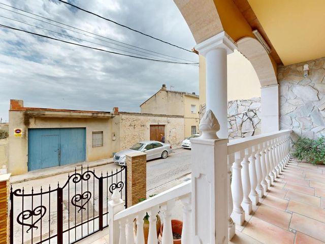 Casa en venta en Casinos, Valencia