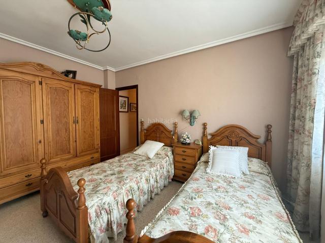 Casa en venta en Caspe. Casa en Venta en Calle Cortes de Aragón. Casas.
