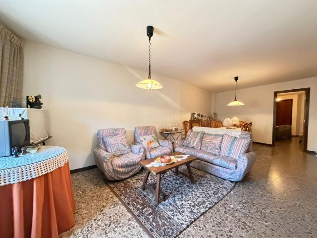 Casa en venta en Caspe. EDIFICIO CON TRES VIVIENDAS INDEPENDIENTES EN LA ZONA ALTA DE CASPE IDEAL PARA INVERSIÓN O VIVIENDA FAMILIAR. Casas.