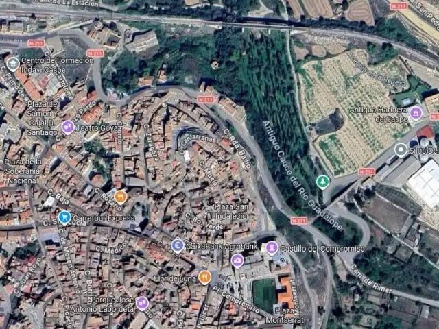 Casa en Venta en Caspe