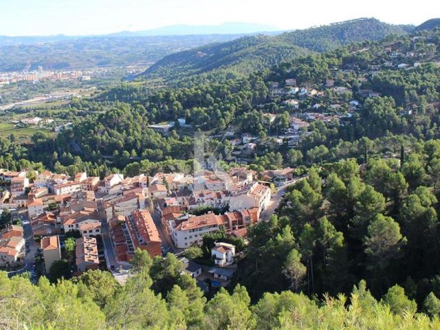 Casa en venta en Castellví de Rosanes. Espectacular casa de diseño en Castellví de Rosanes. Casas Castellví de.