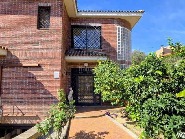 Casa en venta en Castellví de Rosanes. Zona residencial. Casas Castellví de.