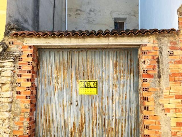Casa en venta en Castell de Castells. Casa rústica de pueblo. Casas Castell de.