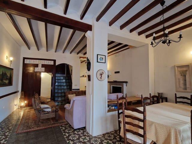 Casa en venta en Castell de Castells, Alicante
