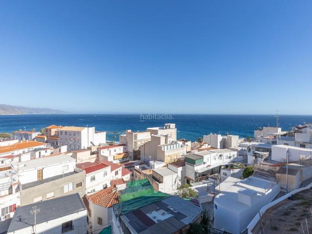 Casa en venta en Castell de Ferro. SE VENDE MAGNIFICA CASA de dos plantas en CASTELL de FERRO con terraza y espectaculares vistas al mar. Casas Castell de.