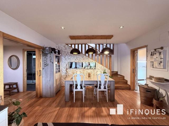 Casa en venta en Castellar del Vallès, El Racó Sant Feliu del Racó. 2 hogares en uno. Donde los Sueños Tocan el Cielo!. Casas Castellar del.