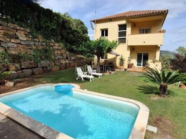 Casa en venta en Castellar del Vallès, El Racó Sant Feliu del Racó. ESPECTACULAR CASA INDEPENDIENTE REFORMADA CON PISCINA. Casas Castellar del.