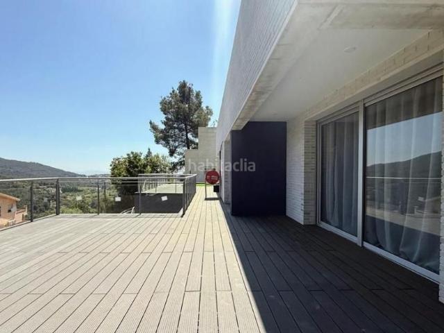 Casa en venta en Castellar del Vallès, El Racó Sant Feliu del Racó. OBRA NUEVA EXCLUSIVA DISEÑO, LUZ Y NATURALEZA EN UN ENTORNO PRIVILEGIADO. Casas Castellar del.