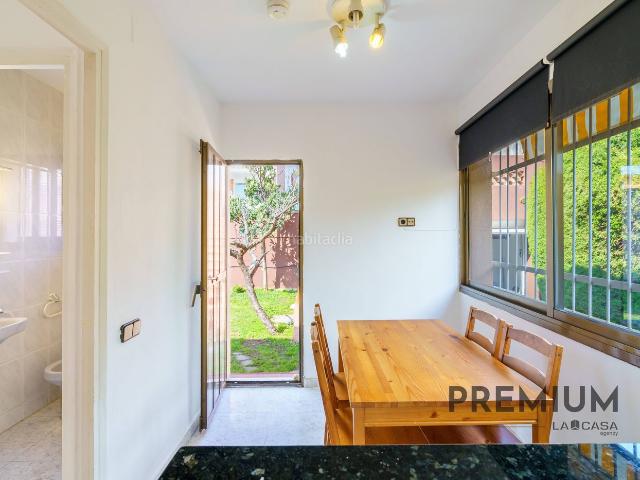 Casa en venta en Castelldefels, Can Bou. Casa en Can Bou, Castelldefels cerca de la playa en zona residencial tranquila. Casas.