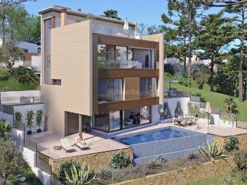 Casa en venta en Castelldefels, Bellamar. Villa de diseño con vistas y piscina en Bellamar, Castelldefels. Casas.