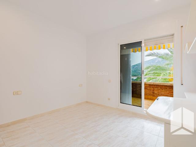 Casa en venta en Castelldefels, El Poal. WhatsApp con Azul Casas.