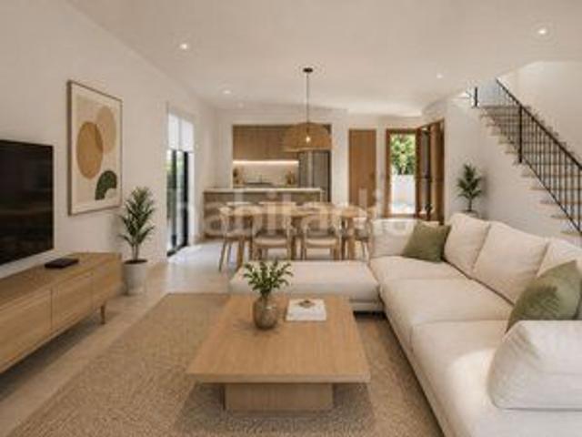 Casa en venta en Castelldefels, La Pineda. Adosada en la pineda de Castelldefels. Casas.