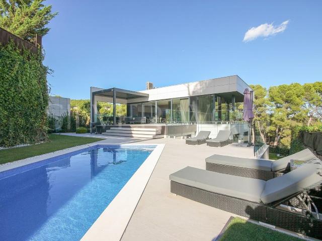 Casa en venta en Castelldefels, Montmar. ETERNAS VACACIONES. Casas.