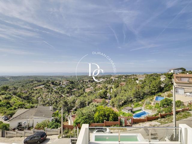 Casa en venta en Castellet i la Gornal. Obra nueva en venta en Costa cunit, Cunit. Casas Castellet i la.