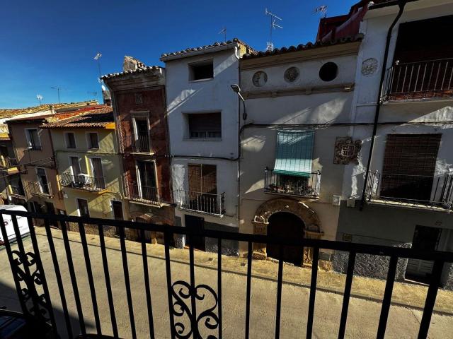 Casa en venta en Castelserás Teruel