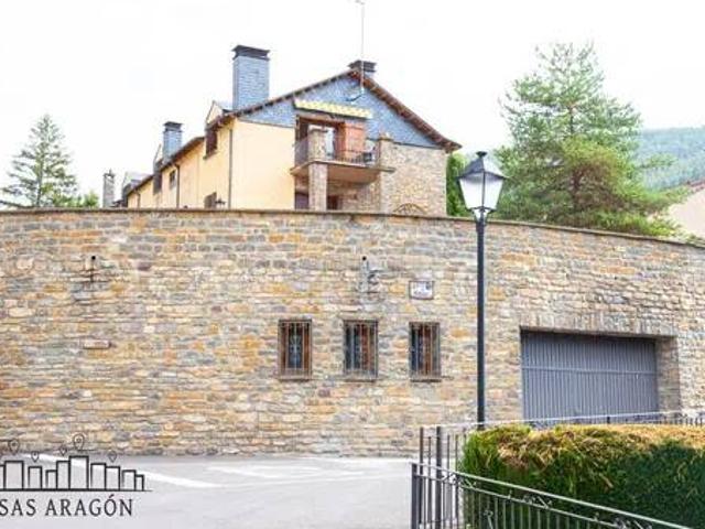 Casa en Venta en Castiello de Jaca