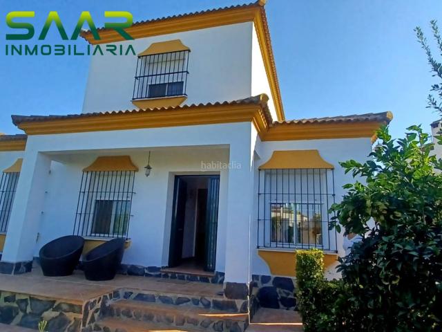 Casa en venta en Castilblanco de los Arroyos. CHALET EN URB. LA COLINA, CASTILBLANCO DE LOS ARROYOS SEVILLA. Casas Castilblanco de los.