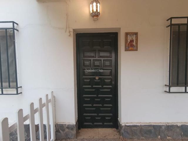 Casa en venta en Castilblanco de los Arroyos. CHALET EN URB. LAS MINAS, CASTILBLANCO DE LOS ARROYOS SEVILLA. Casas Castilblanco de los.