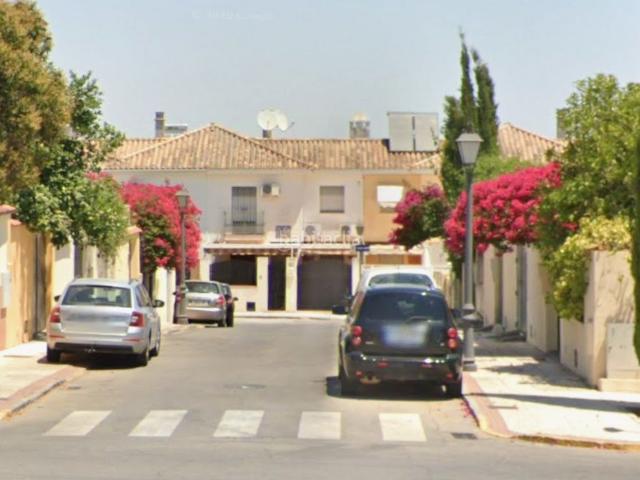 Casa en venta en Castilleja de la Cuesta. Casas Castilleja de la.