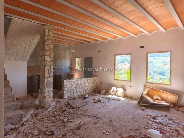 Casa en venta en Castril, Granada