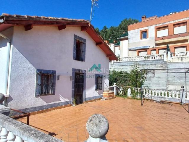 Casa en venta en Castro Urdiales, Otañes Talledo. Se vende casa señorial en Baltezana Castro Urdiales. Casas Castro.