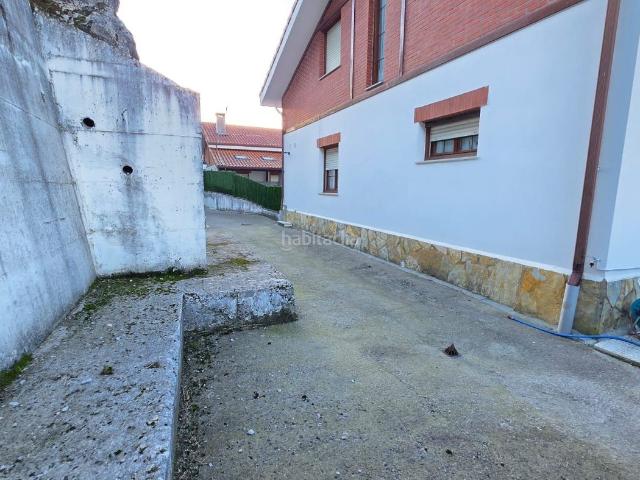Casa en venta en Castro Urdiales, Samano. Casas Castro.