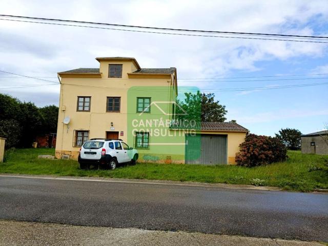 Casa en venta en Castropol. Casas.