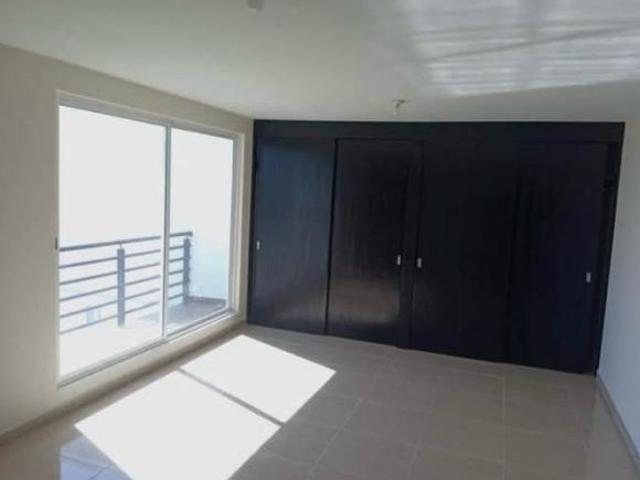 Casa en Venta en Capultitlán muy cerca de Av. Pacífico y Paseo Colón