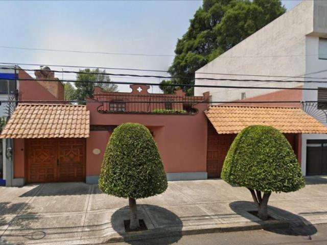 Casa en venta en Carmen Serdan, Coyoacán, Ciudad de México