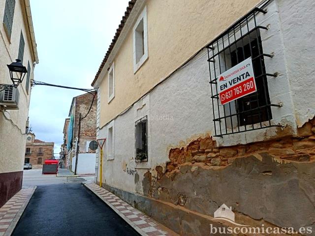 Casa en venta en Carolina La. OPORTUNIDAD! Casa en el centro de La Carolina. Casas Carolina.