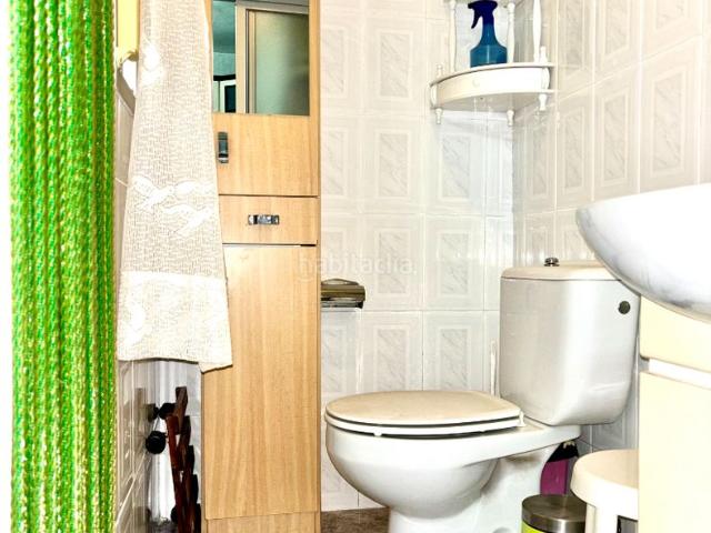 Casa en venta en Carolina La. SE VENDE CASA DE DOS PLANTA EN LA CAROLINA. Casas Carolina.