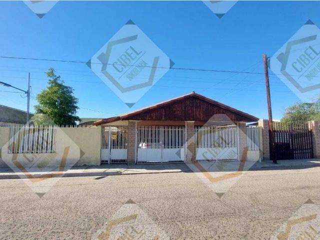 Casa en venta en Carbajal, Mexicali, Baja California
