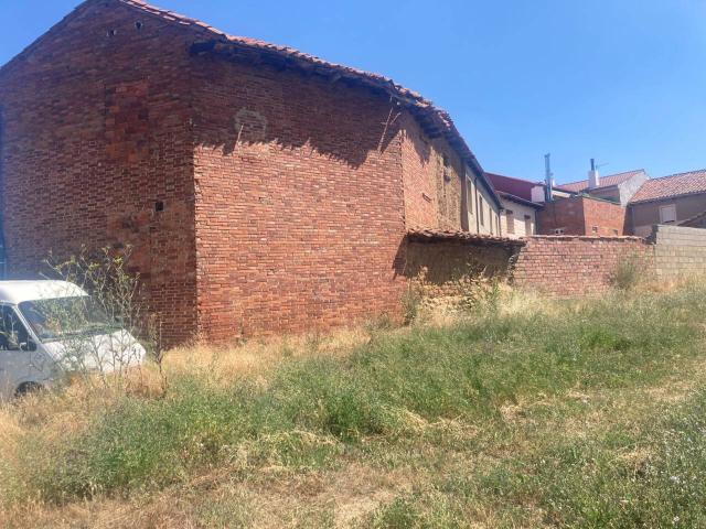 Casa en venta en Carbajal de La Legua