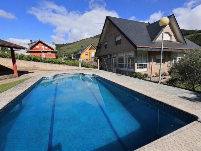 Casa en venta en Barco de Valdeorras O. Casas Barco de Valdeorras.
