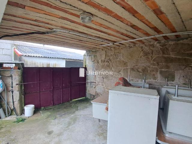 Casa en venta en Carballiño O. CASA, con patio y finca, lista para vivir, zona SEOANE. O CARBALLIÑO. Casas Carballiño.