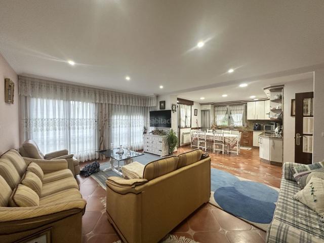 Casa en venta en Carballiño O. Casa de Calidad Excepcional en Veiga, a 2 km de Carballiño. Casas Carballiño.