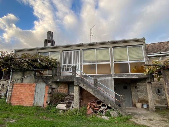 Casa en venta en Carballiño O. Casas Carballiño.