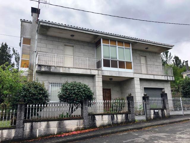 Casa en venta en Carballiño O. REF: 01239 CASA DE SEGUNDA MANO EN VENTA. Casas Carballiño.