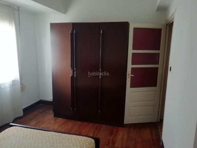 Casa en venta en Carballo. Casa con terreno en el centro de Carballo. Casas.