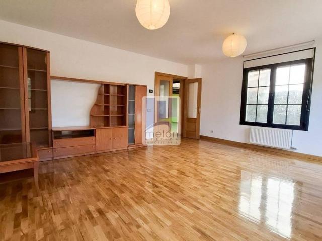 Casa en Venta en Cardeñadijo