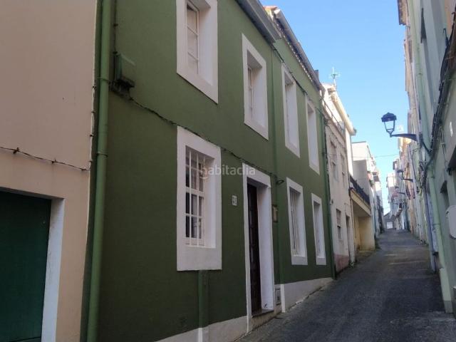 Casa en venta en Cariño. CONJUNTO DE DOS VIVIENDAS EN EL CASCO HISTÓRICO. Casas.