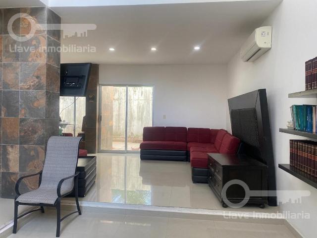 Casa en Venta en Carlos Aguirre, Fracc. Paraiso Coatzacoalcos, Coatzacoalcos, Ver