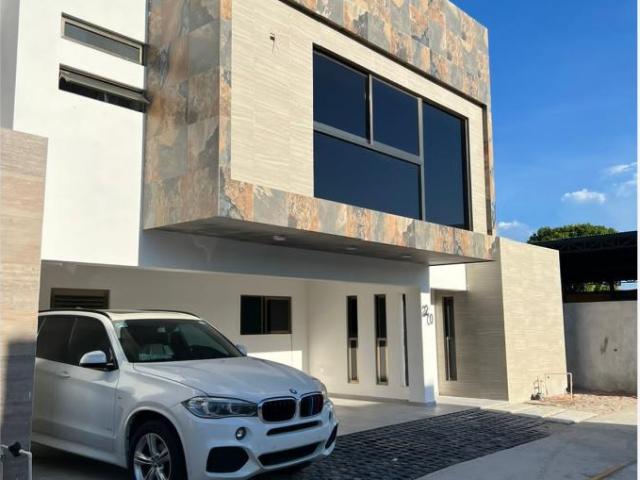 Casa en venta en Carlos Pellicer Camara, Centro, Tabasco