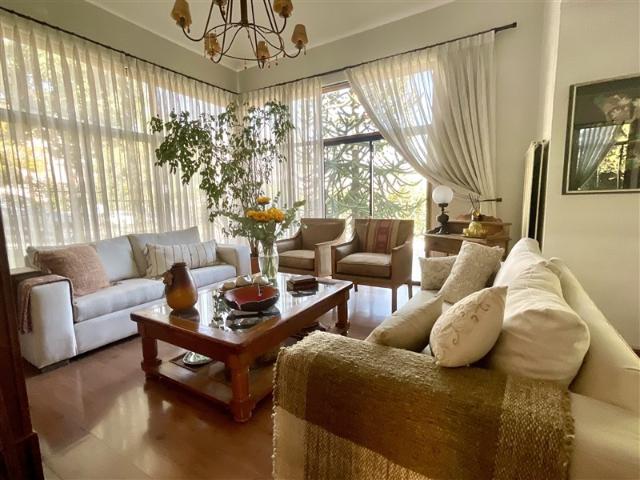 Casa en Venta en Carlos Peña Otaegui / Luis Matte Larraín